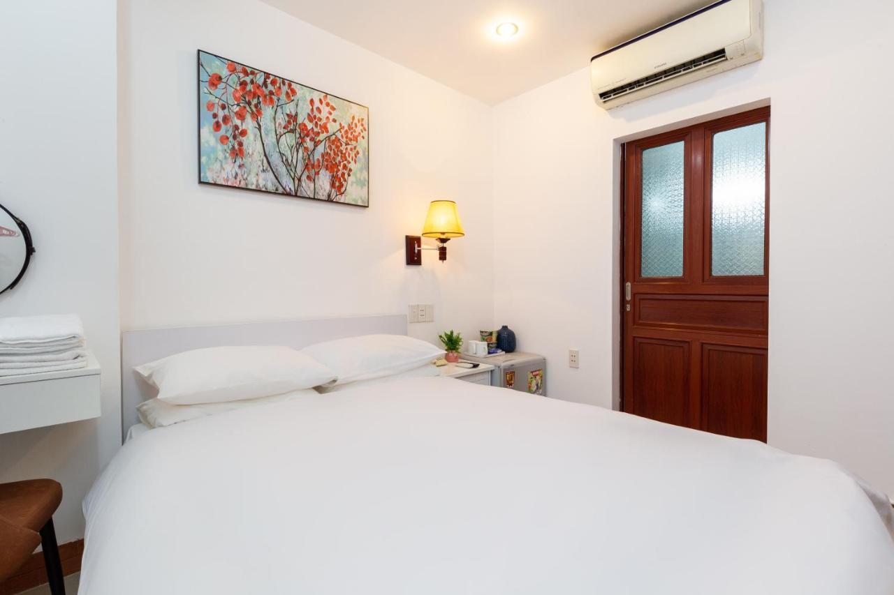 Labar Hotel Saigon Хошимин Екстериор снимка