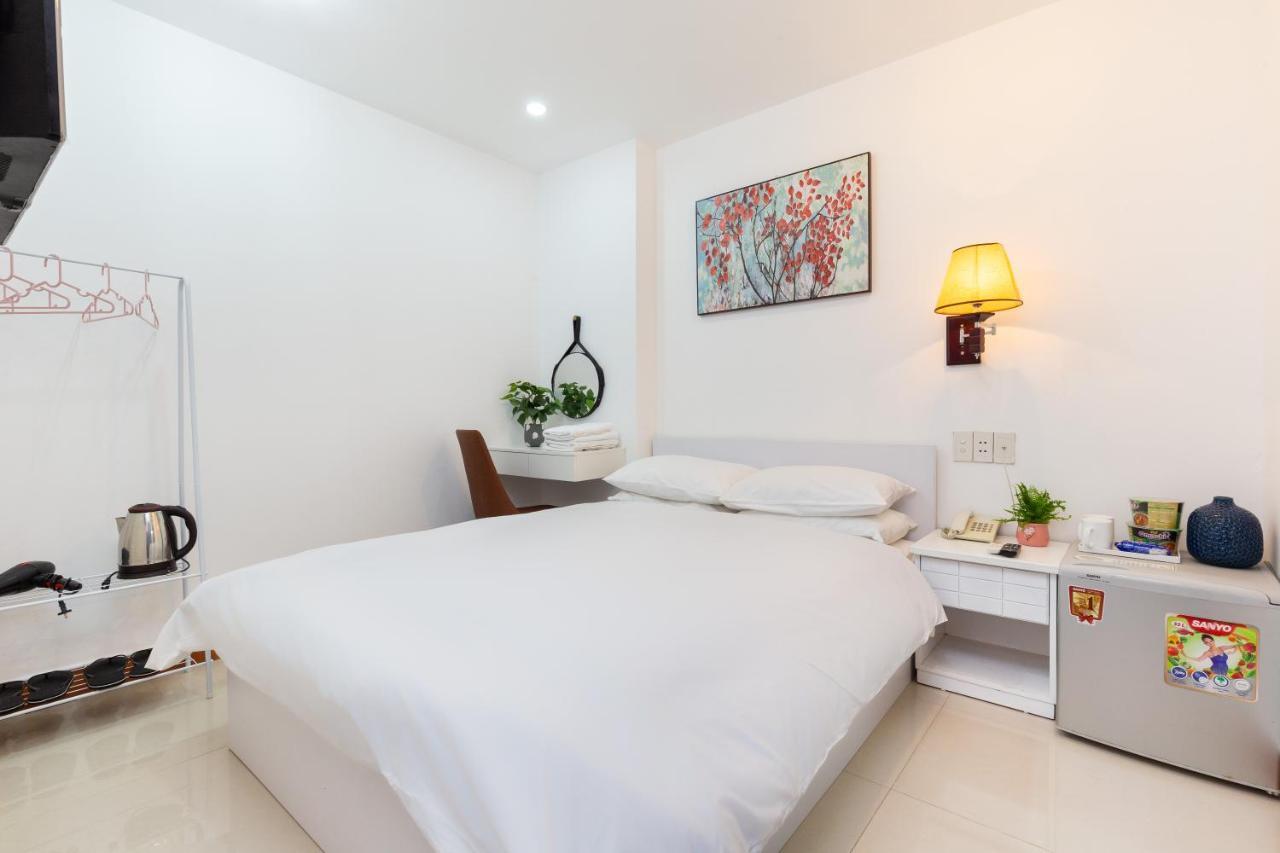 Labar Hotel Saigon Хошимин Екстериор снимка