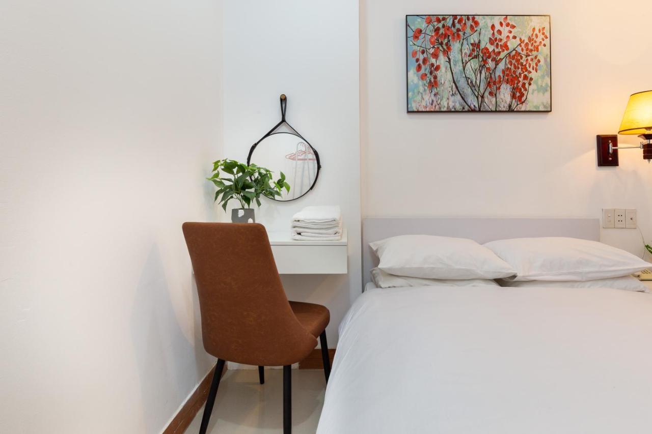 Labar Hotel Saigon Хошимин Екстериор снимка