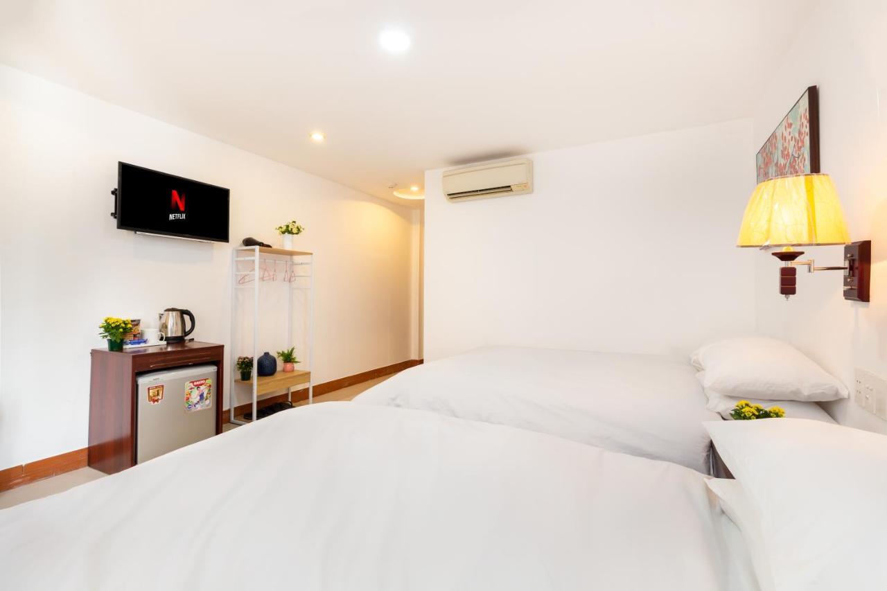 Labar Hotel Saigon Хошимин Екстериор снимка