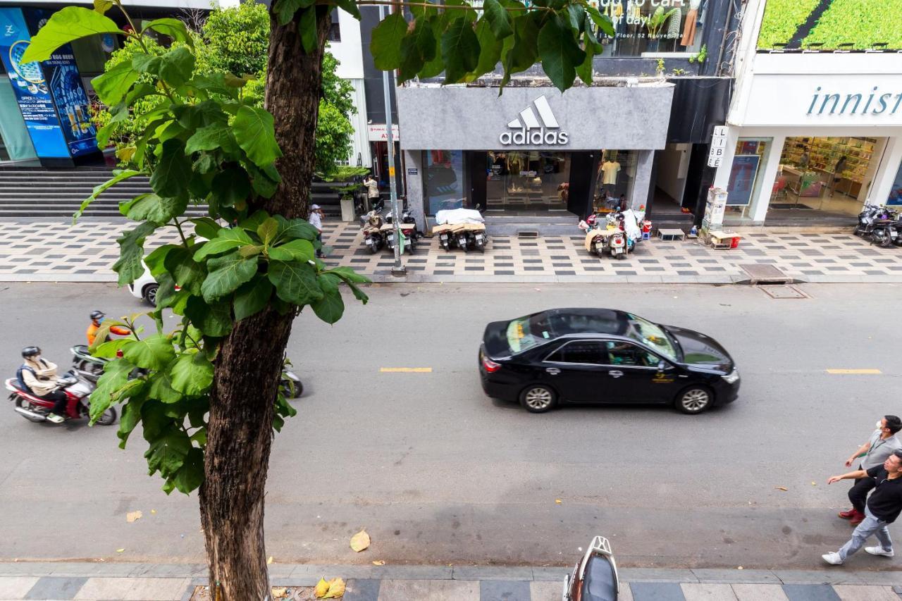 Labar Hotel Saigon Хошимин Екстериор снимка