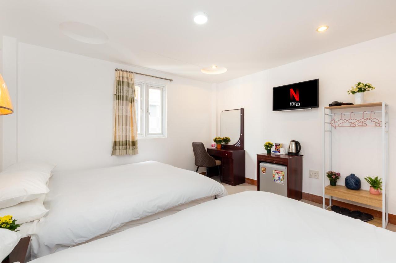 Labar Hotel Saigon Хошимин Екстериор снимка