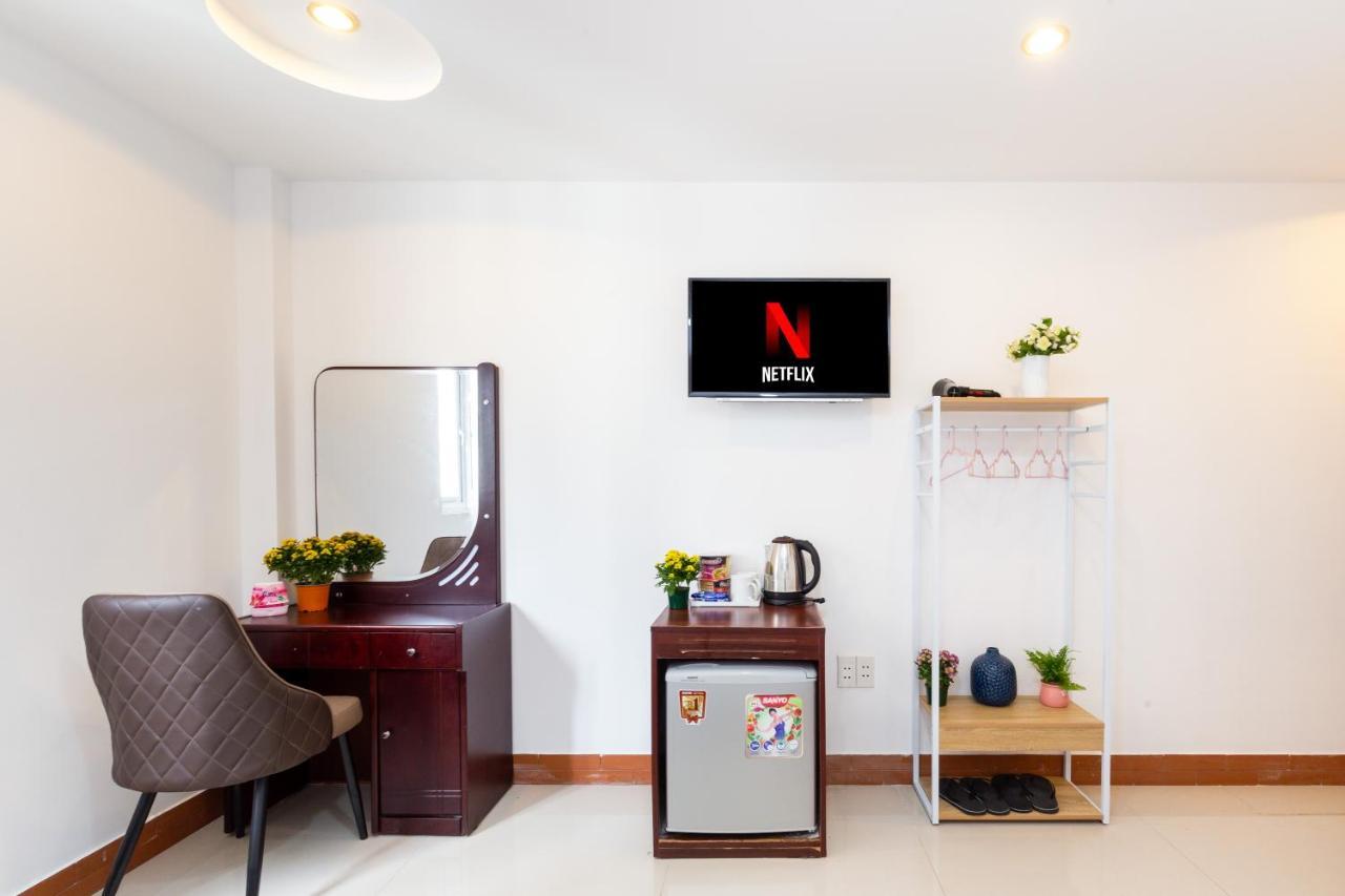 Labar Hotel Saigon Хошимин Екстериор снимка