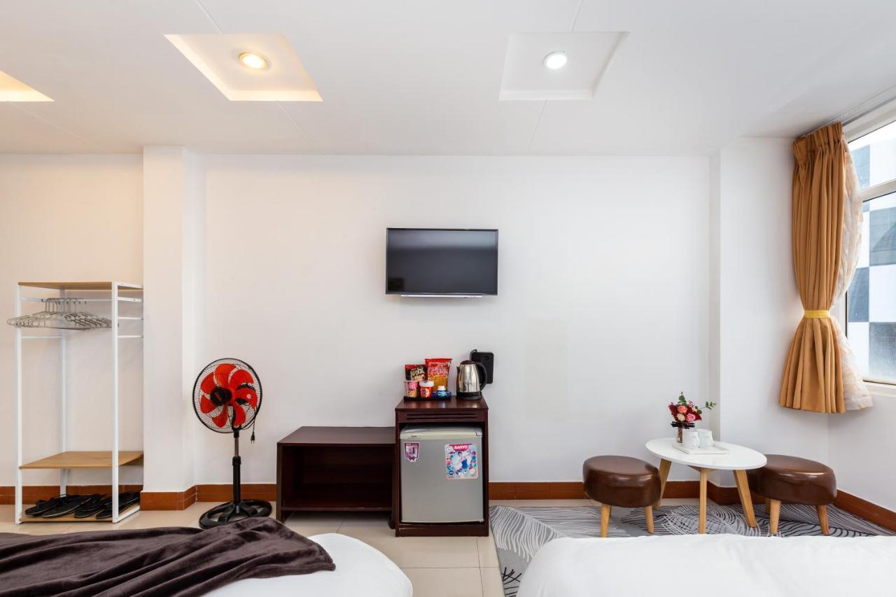 Labar Hotel Saigon Хошимин Екстериор снимка