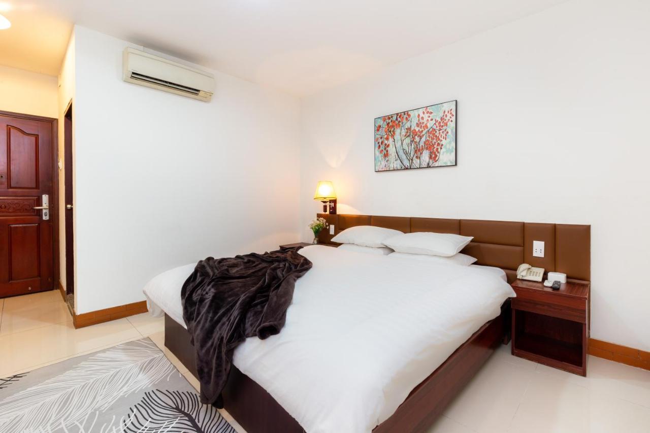 Labar Hotel Saigon Хошимин Екстериор снимка